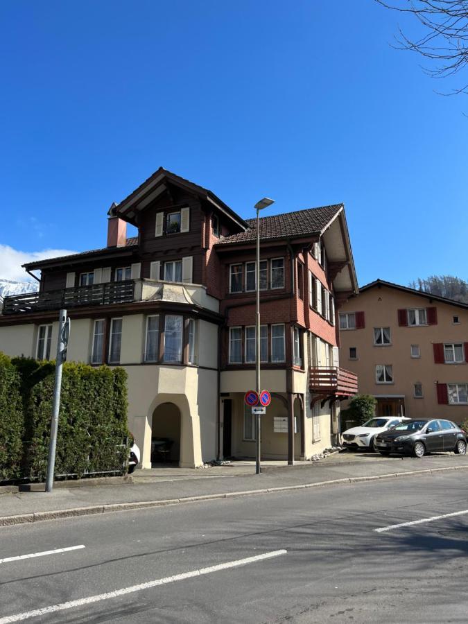 Rosy Apartment
