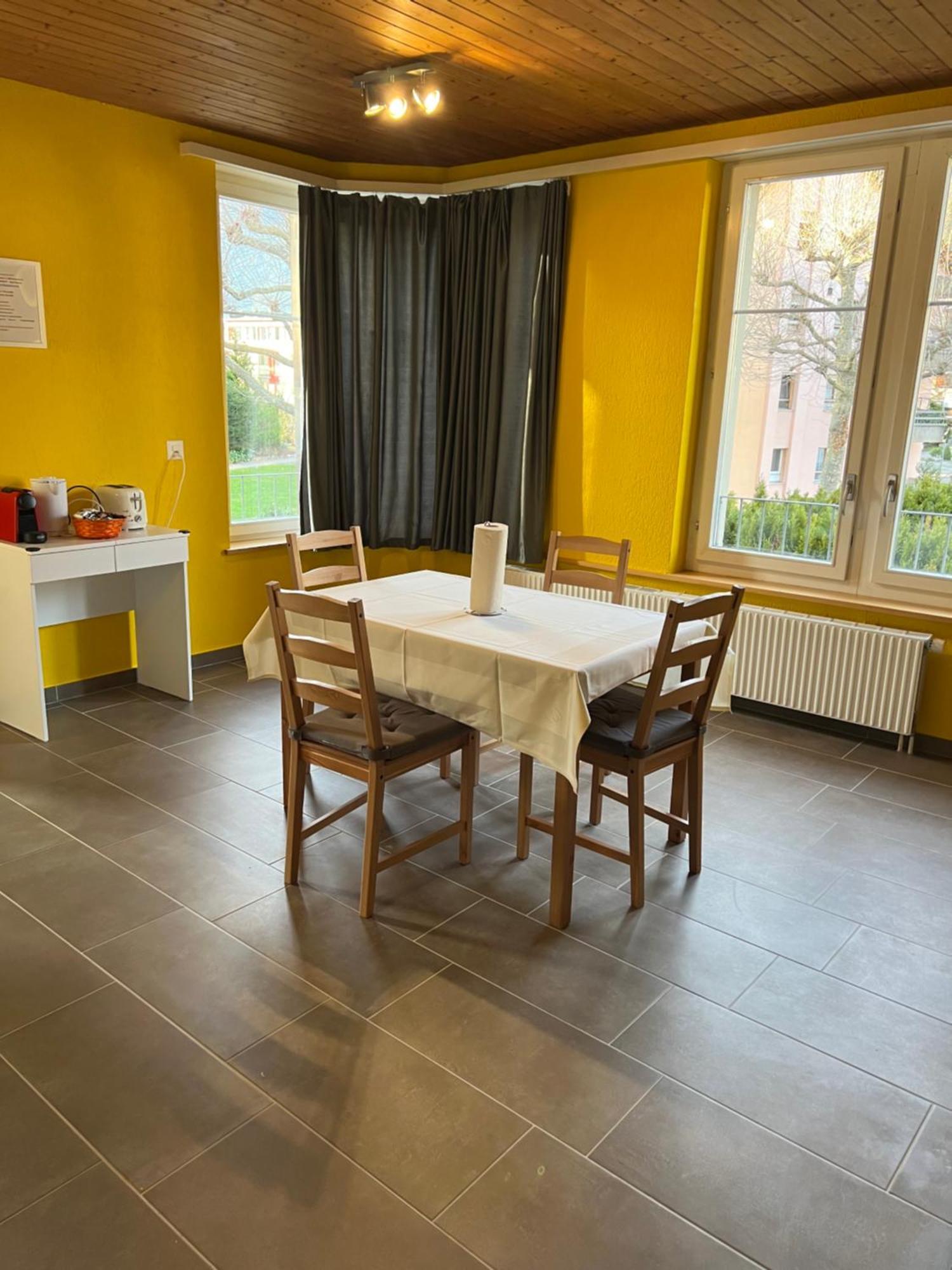 Rosy Apartment *