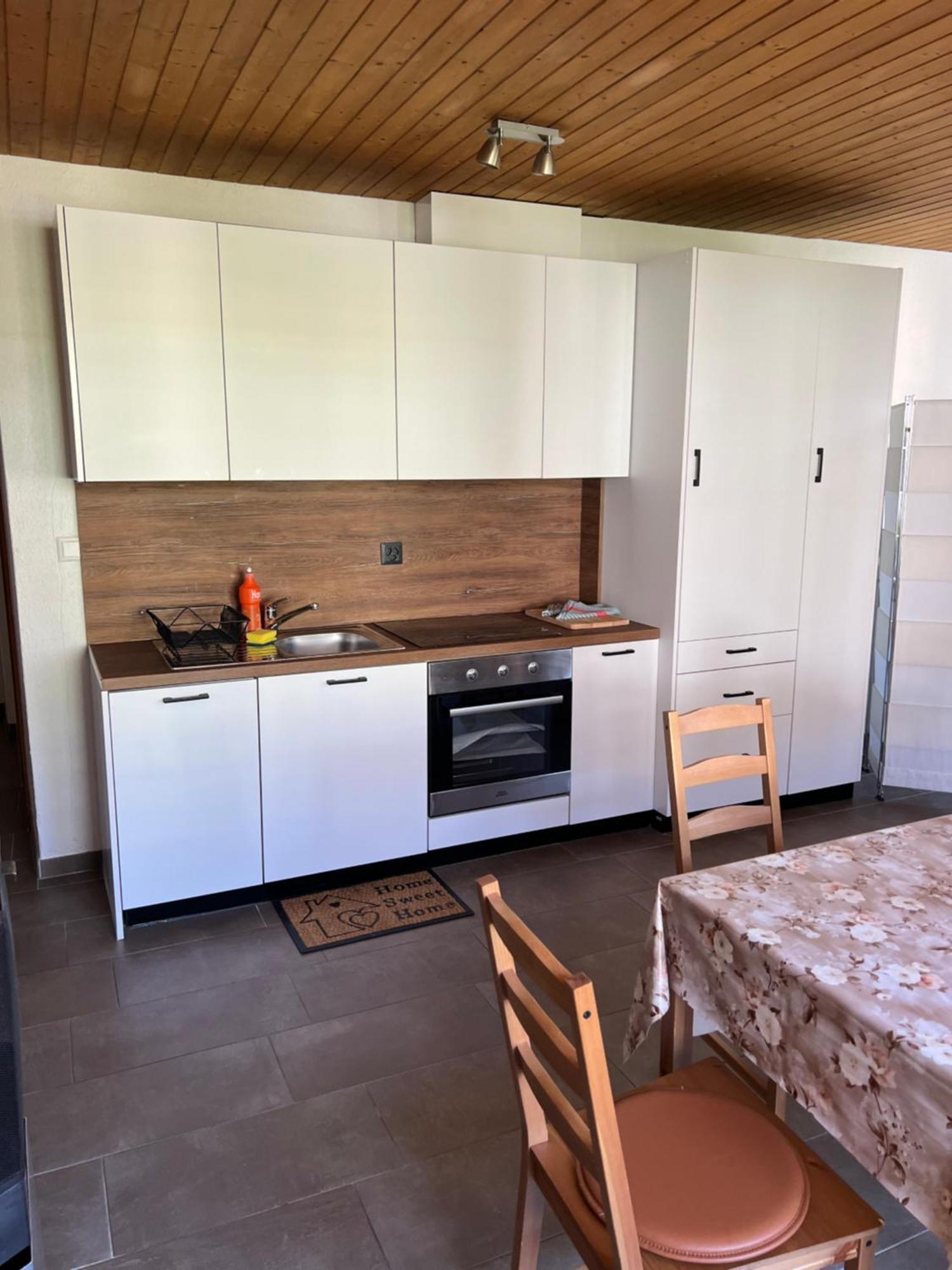 Rosy Apartment *